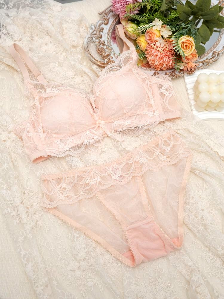 【ノンワイヤー盛れる】下厚パッド 大人っぽい総レースブラ&ショーツ