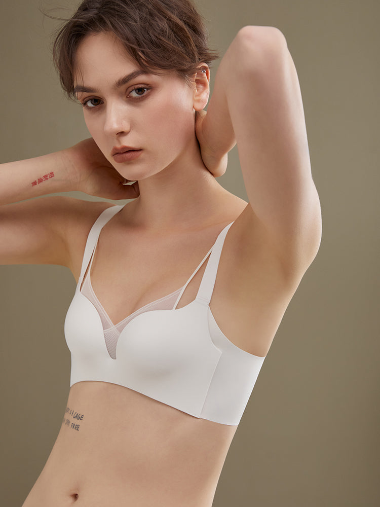 【在庫処分】メッシュ重ね プッシュアップブラ