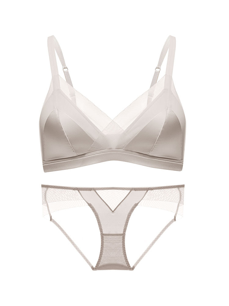 【ノンワイヤー】光沢感ワイヤレス 通気ブラ&ショーツ