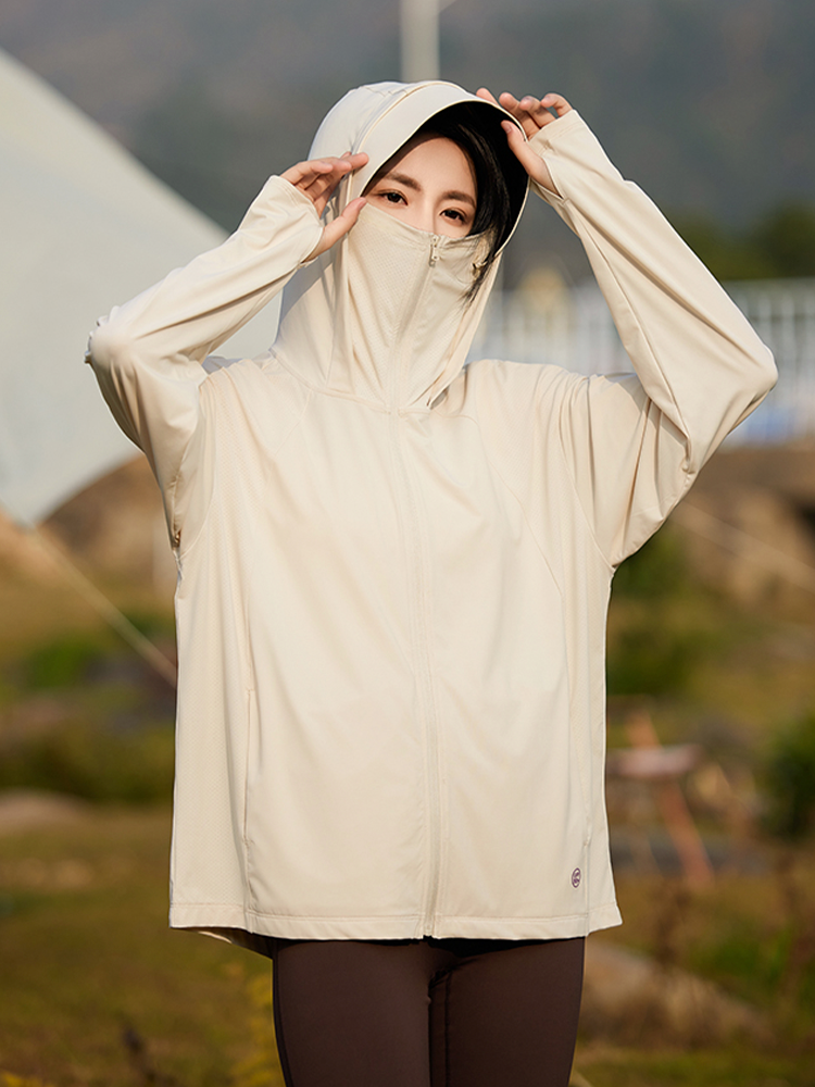 【在庫処分】顔まで全面的に日焼け止め!接触冷感パーカー(女性)