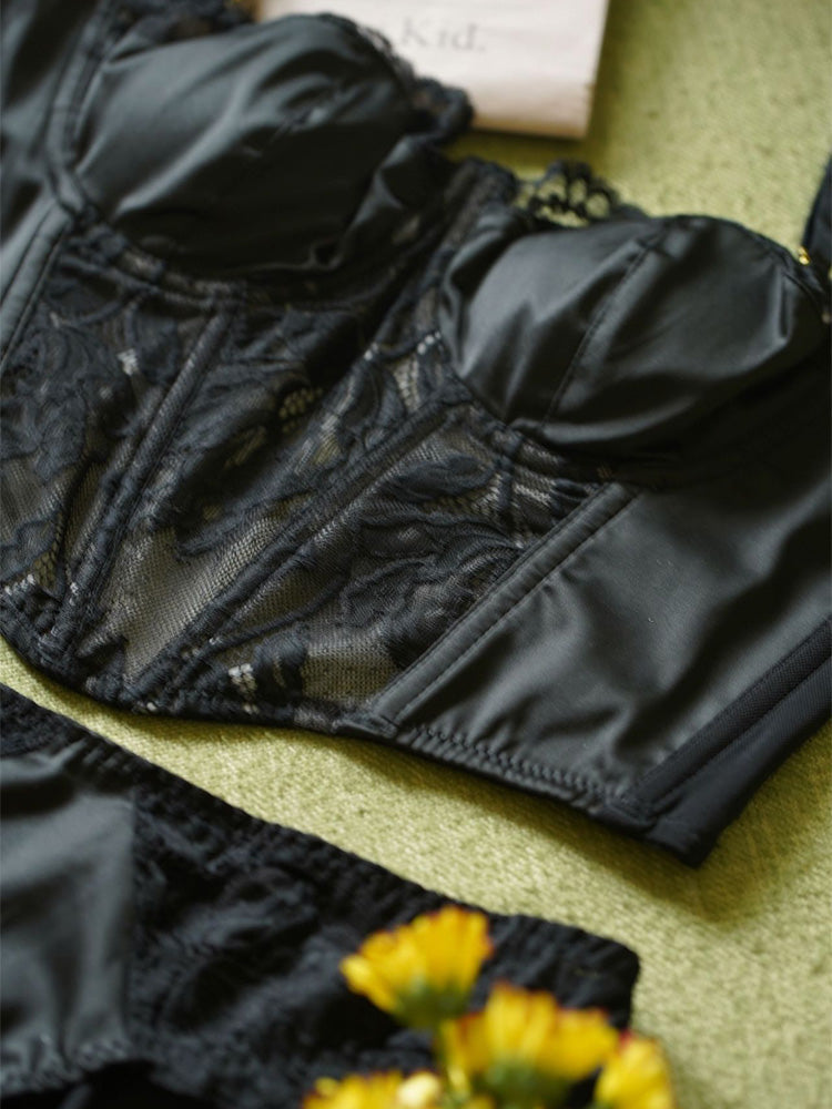 【ワイヤー入り】脇スッキリ ロング丈ブラ&ショーツセット