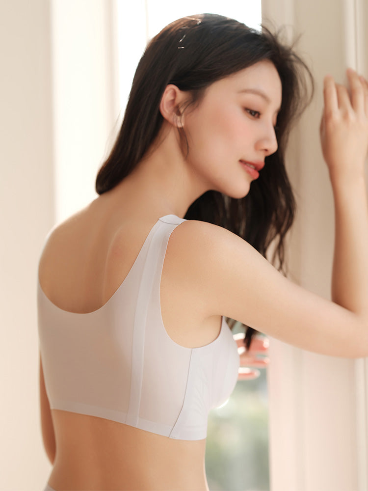 【在庫処分・ノンワイヤー】薄手接触冷感 完全無縫製 ノンワイヤーブラ