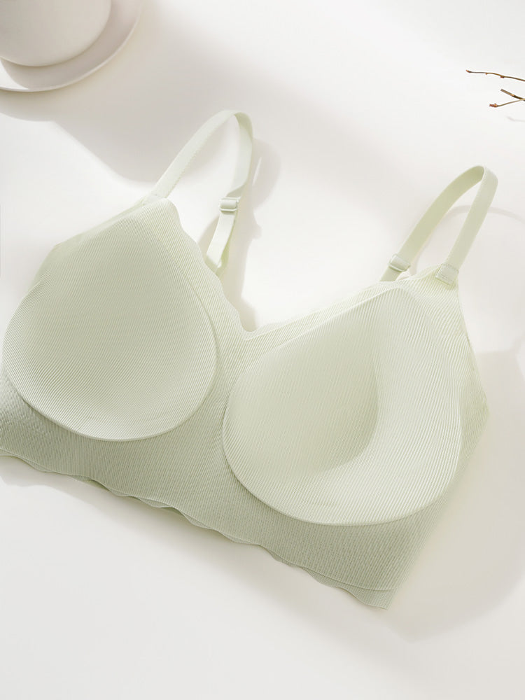 【ノンワイヤー】冷感 LYCRA®シームレス フリーサイズノンワイヤー ブラジャー