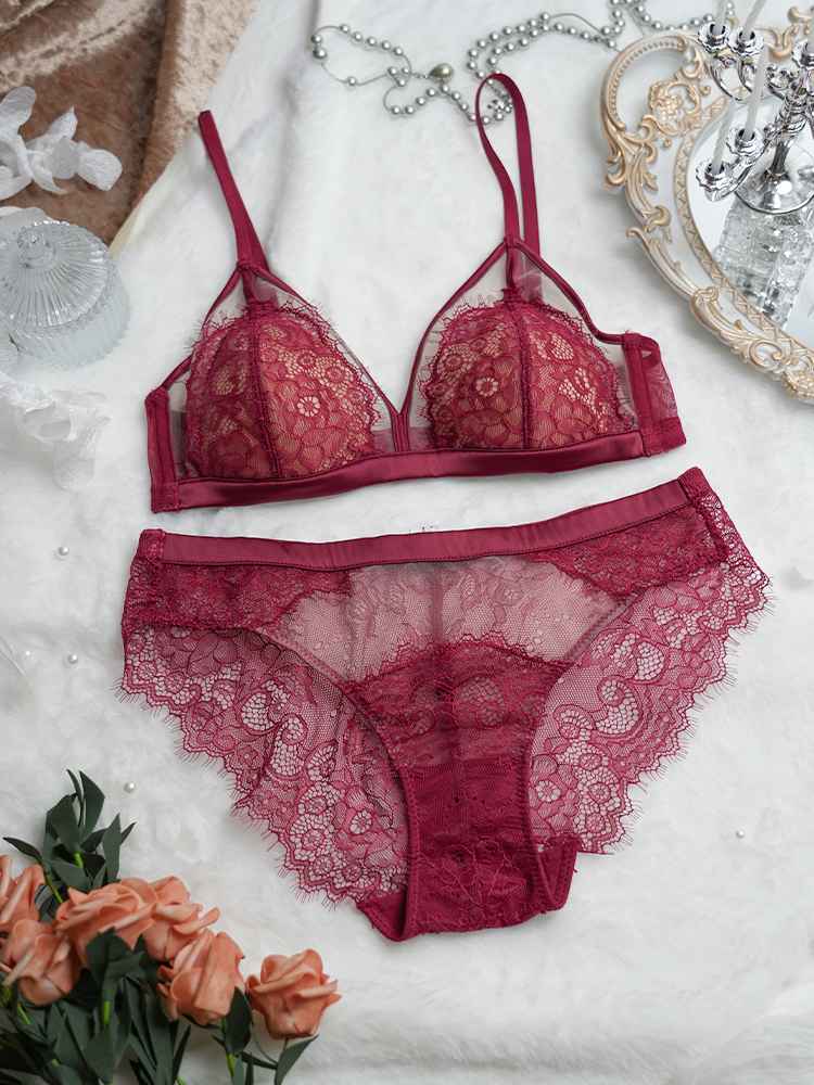 【ノンワイヤー】総レース ノンワイヤー通気ブラ&ショーツ