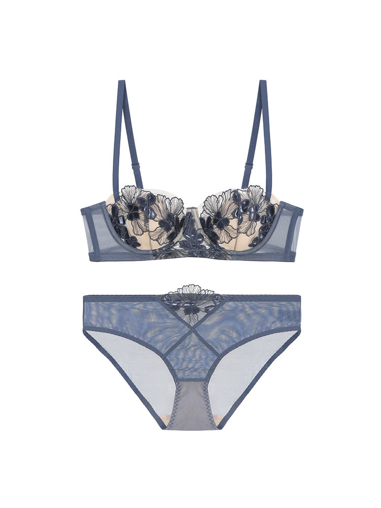 【エアリー・ワイヤー入り】花柄刺しゅうブラセット 1/2カップ