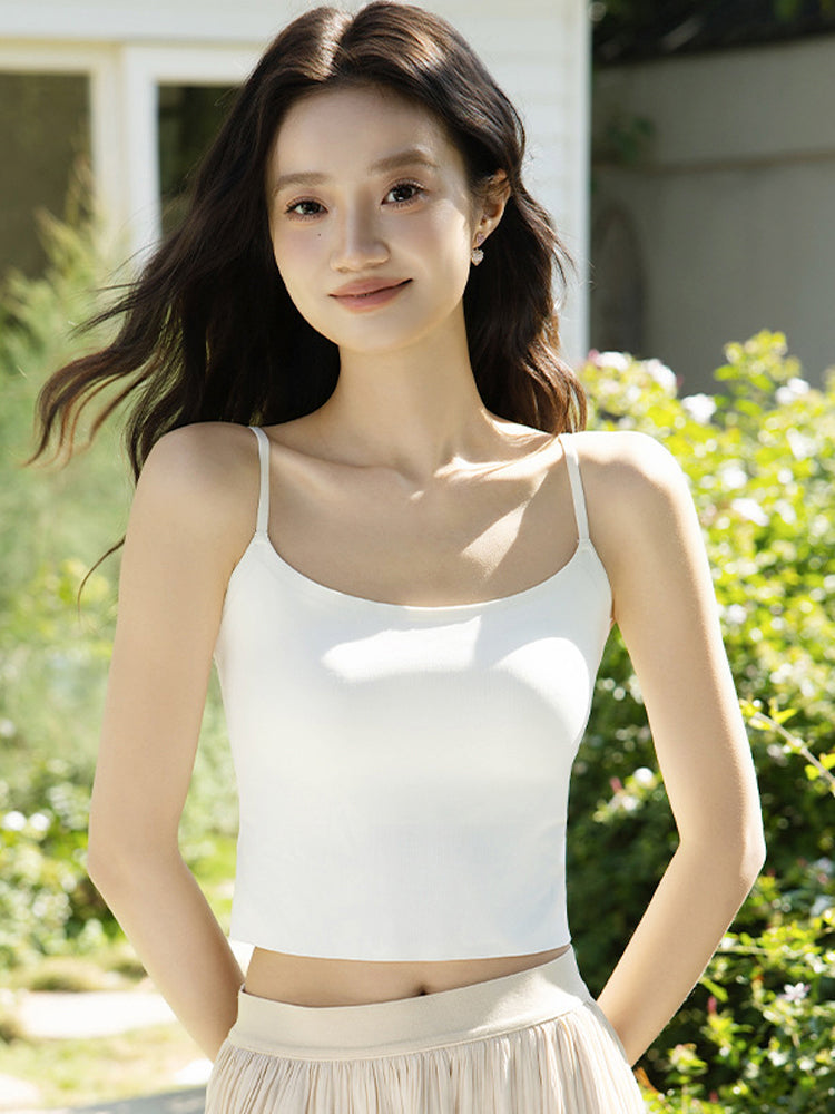 【パッド付き】着回しやすい美背中キャミソール