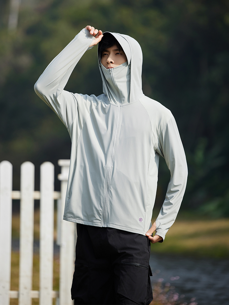 【在庫処分】顔まで全面的に日焼け止め!接触冷感パーカー(男性)