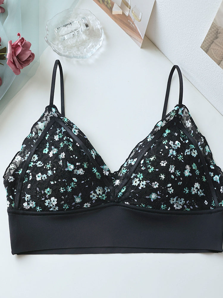 【ノンワイヤー】繊細な花柄の総レースノンワイヤーブラ