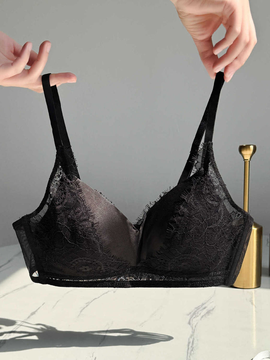 【Silky Comfort】薄手カップ ノンワイヤーブラジャー