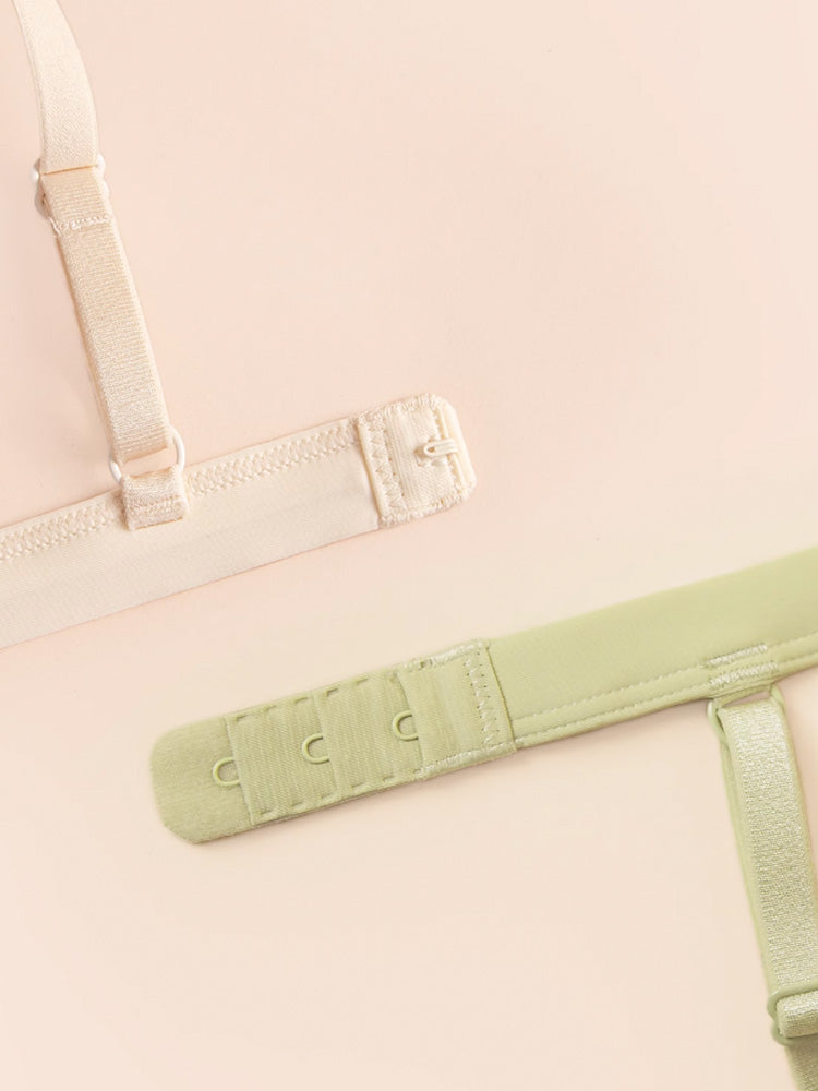 【エアリー・ワイヤー入り】桃の花 総レースノンワイヤーブラセット