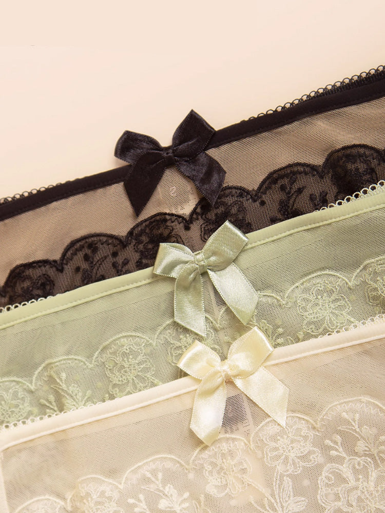 【エアリー・ワイヤー入り】桃の花 総レースノンワイヤーブラセット