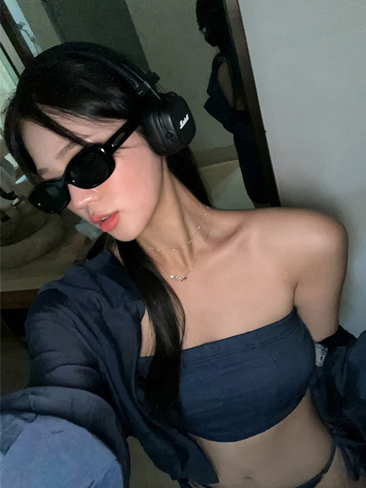 【ノンワイヤー】首回りを華奢に見せる ネービー色ビキニセット