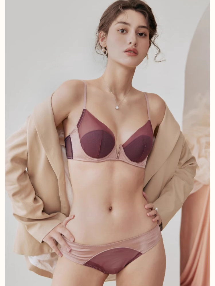 【在庫処分・エアリー・ワイヤー入り】薄手パッド ムレにくい ブラセット