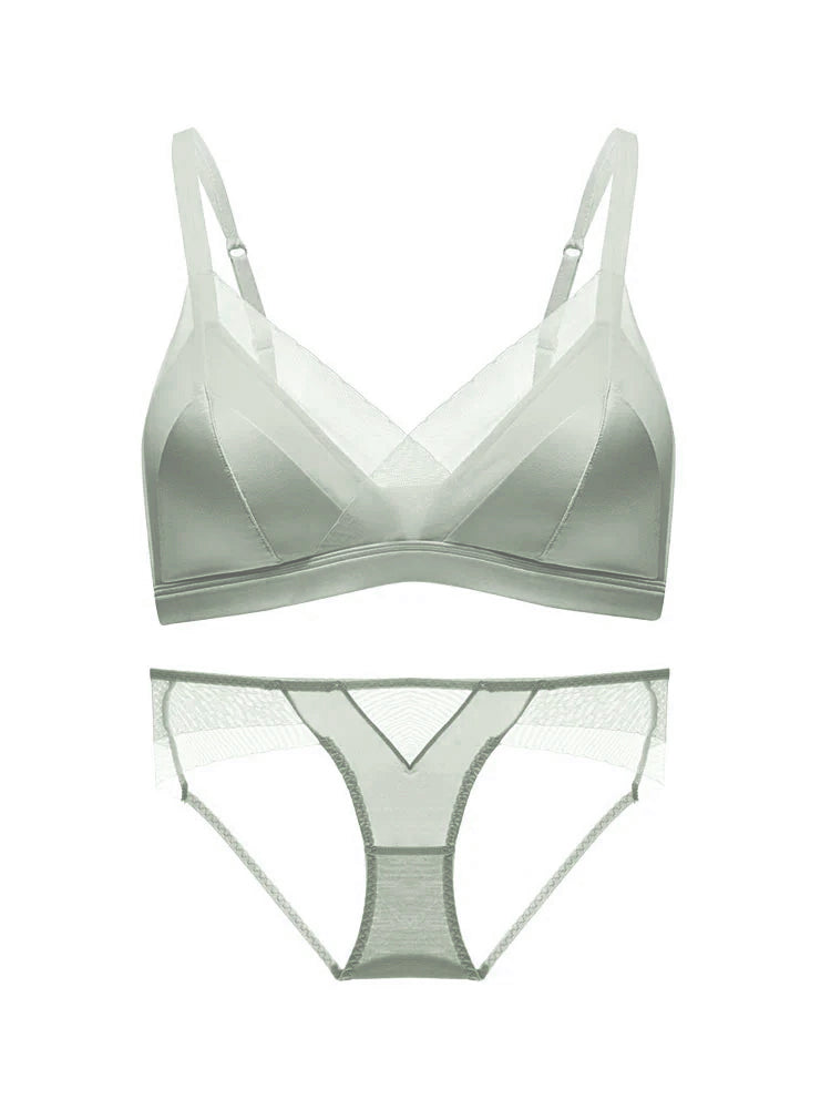 【ノンワイヤー】光沢感ワイヤレス 通気ブラ&ショーツ