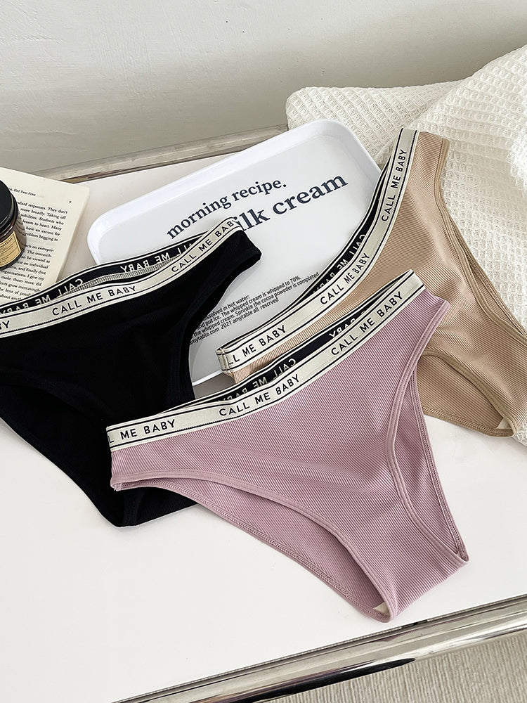 ウエストゴム英字ロゴ入り カジュアルショーツ