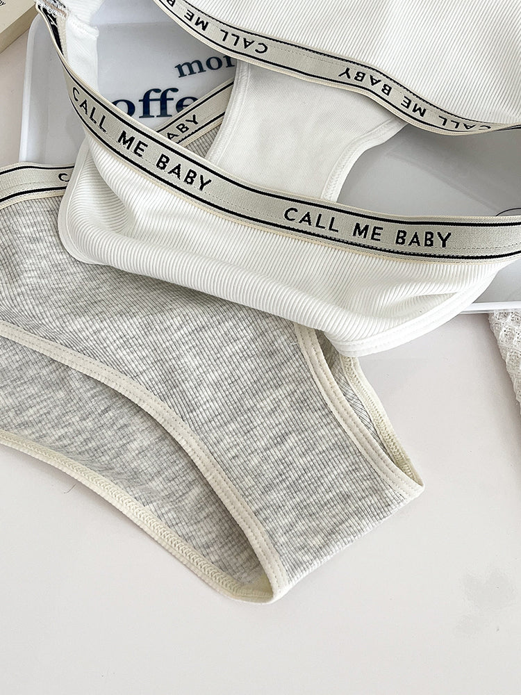 ウエストゴム英字ロゴ入り カジュアルショーツ