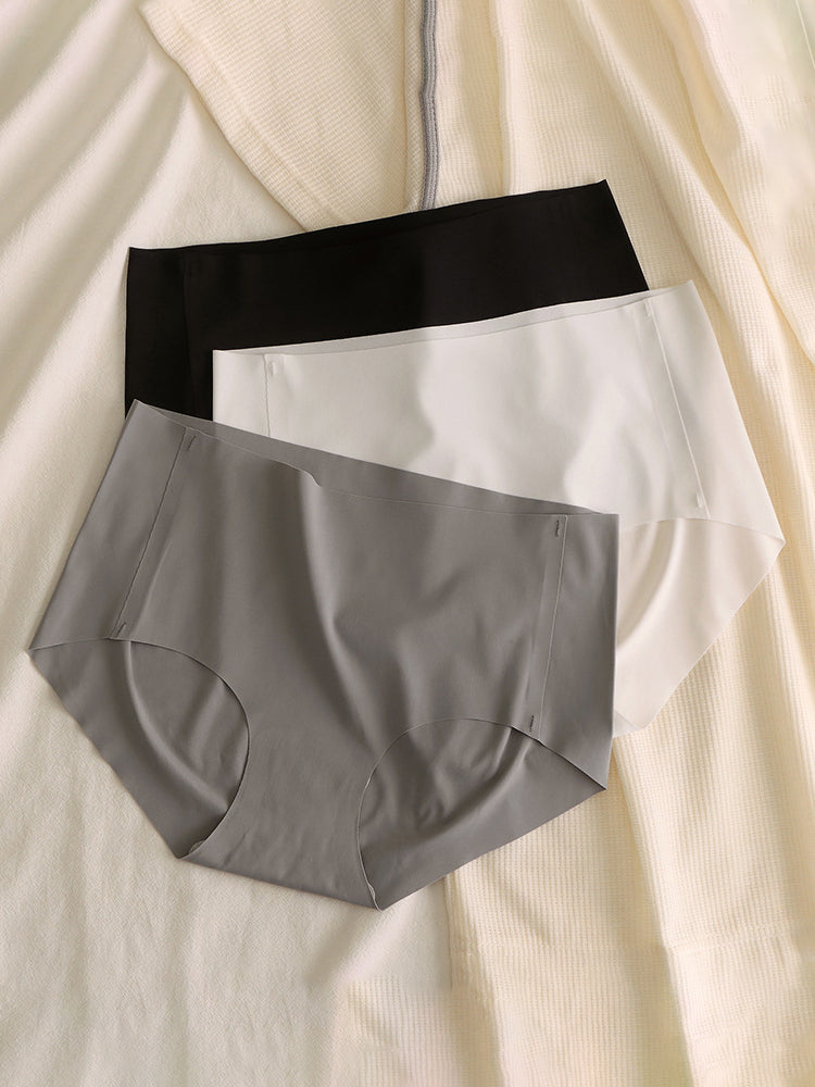 ズレにくい シームレス冷感ショーツ