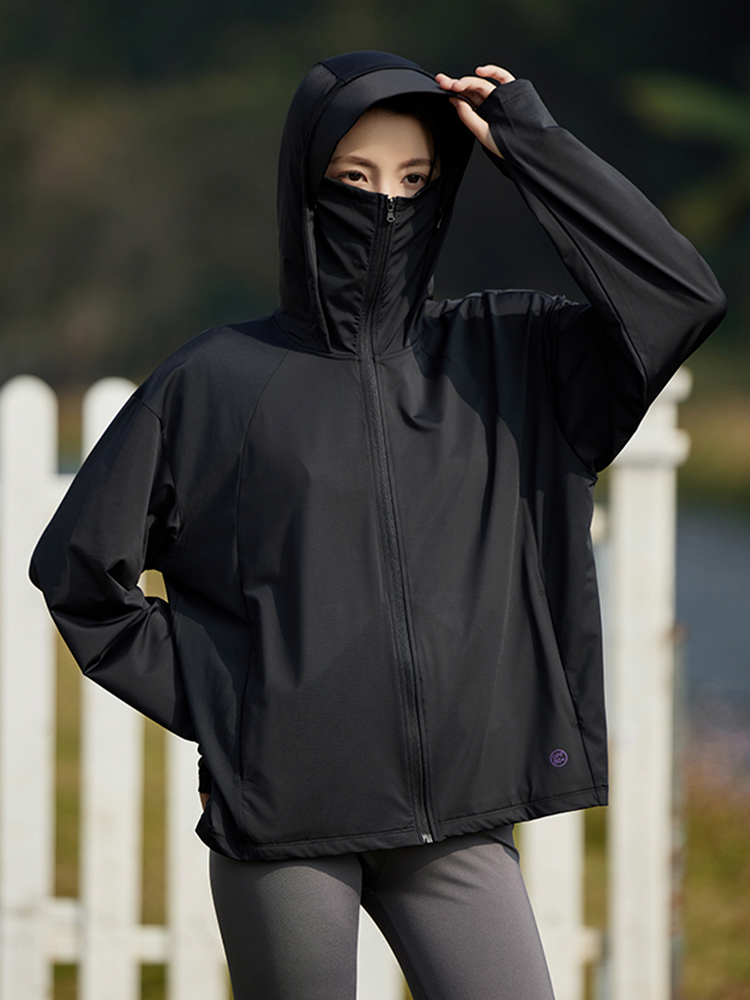【在庫処分】顔まで全面的に日焼け止め!接触冷感パーカー(女性)