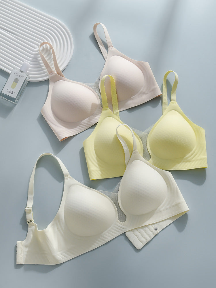 【在庫処分・ノンワイヤー】蒸れない通気ノンワイヤーブラジャー シームレス