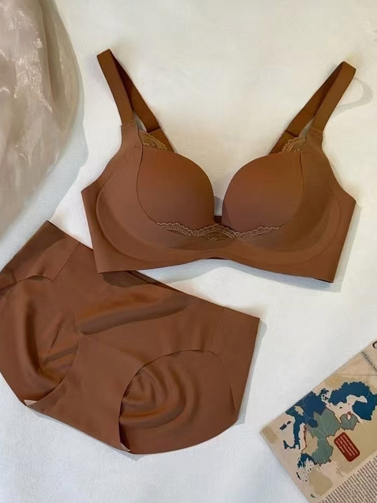 「脇肉すっきり」シームレスブラ