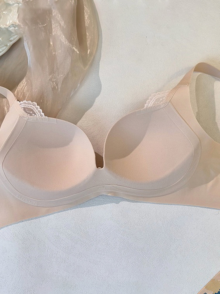 「脇肉すっきり」シームレスブラ