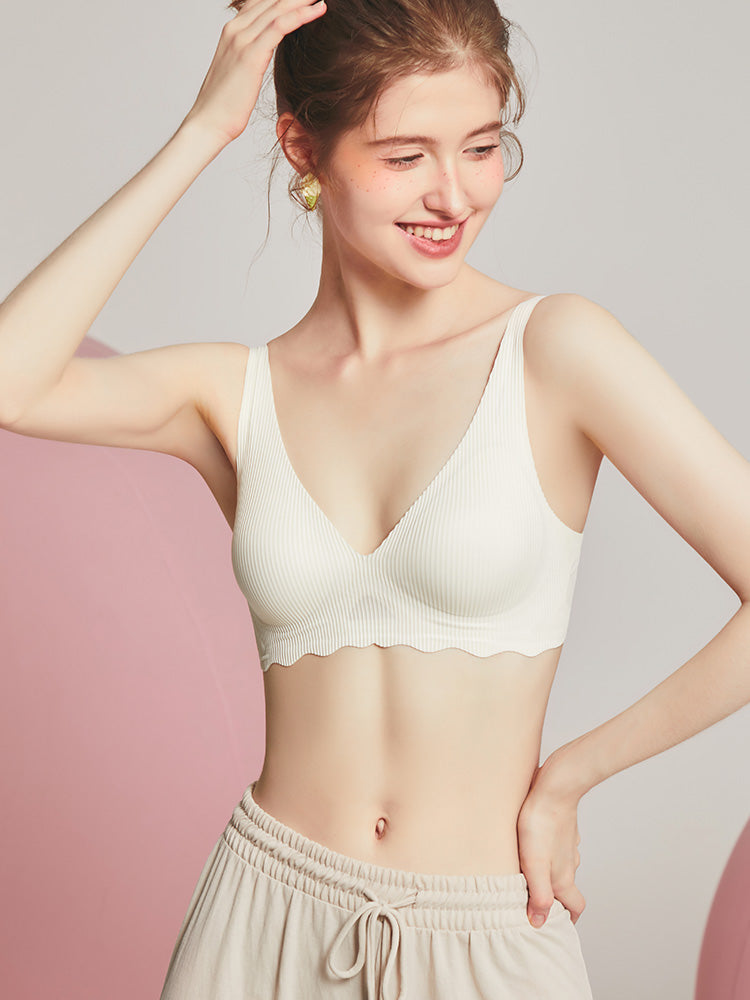 無縫製ノンワイヤー薄手 ブラジャー