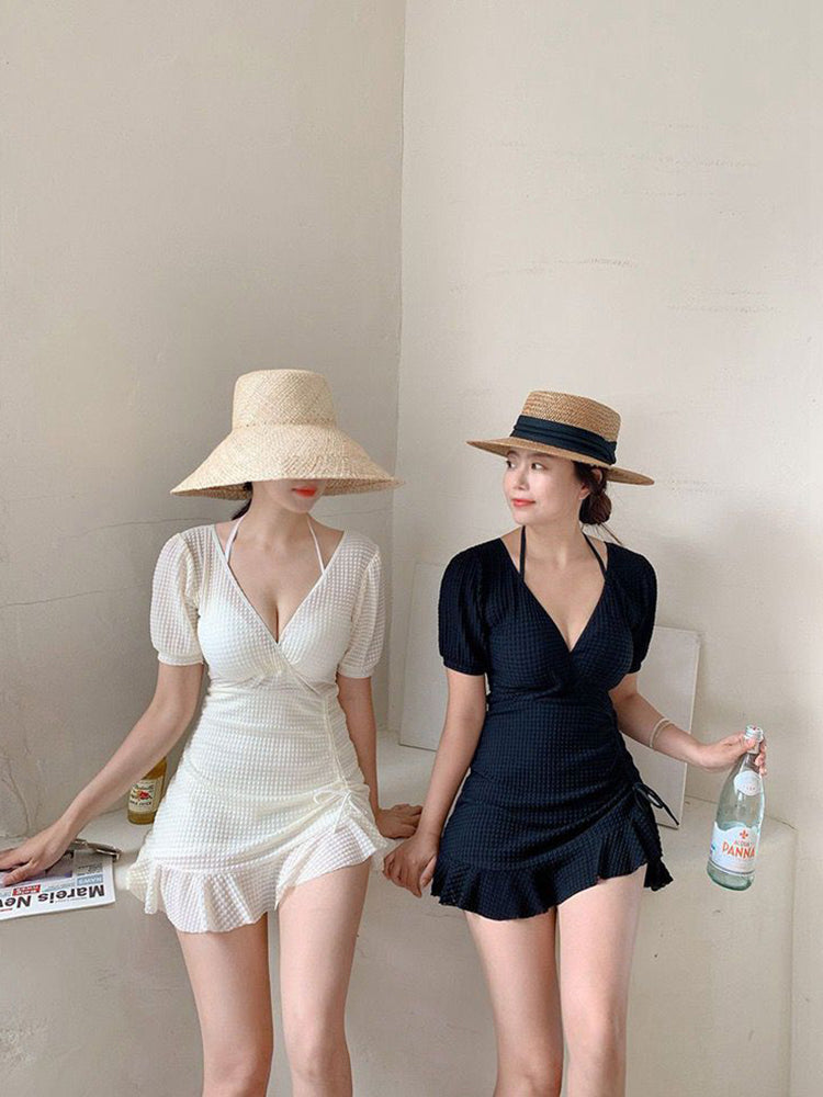 【ワイヤー入り】シンプルデザイン シアワンピース付き水着