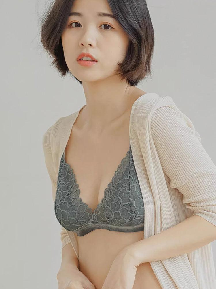 【ノンワイヤー】総レースノンワイヤーブラ シルク裏地