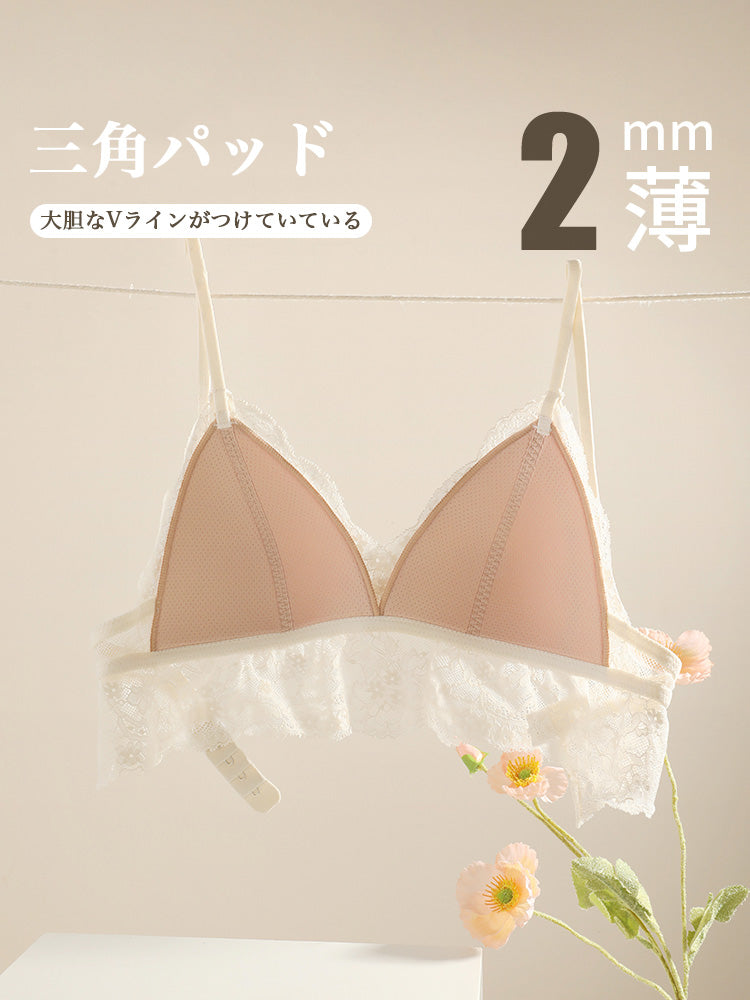 【ノンワイヤー】三角パッド 総レースデザイン ブラジャー