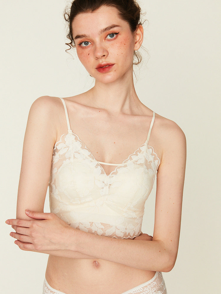 【ノンワイヤー】花柄レース 肌触りのよいシームレスブラレット