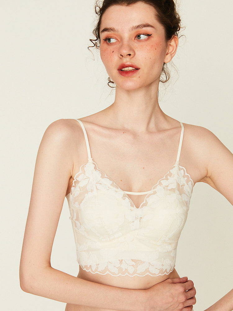 【ノンワイヤー】花柄レース 肌触りのよいシームレスブラレット