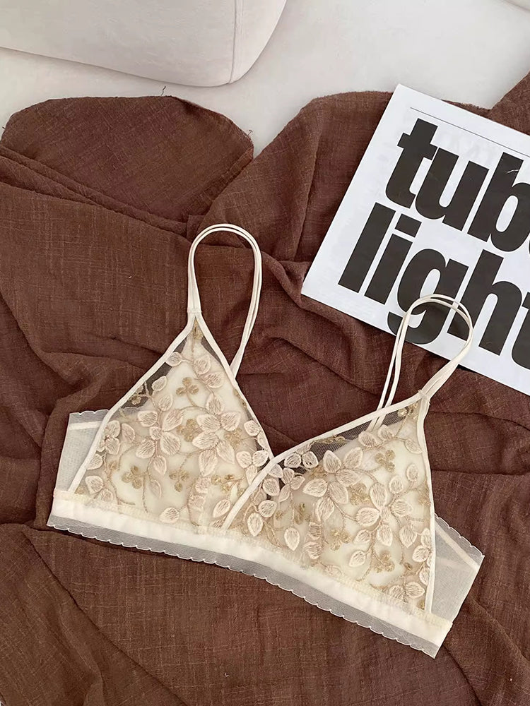 【在庫処分】【ノンワイヤー】フランス刺繡セクシーレース下着セット ブラ&ショーツ