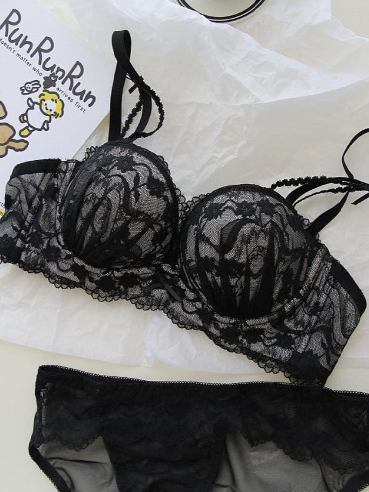 【ノンワイヤー】ふわっと盛れる 花柄総レースブラ&ショーツ