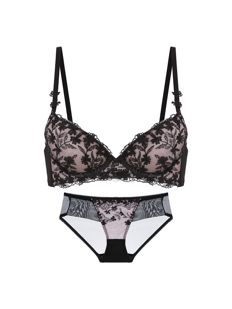 【ワイヤー入り】谷間メイク 立体花柄刺繍ブラ&ショーツ
