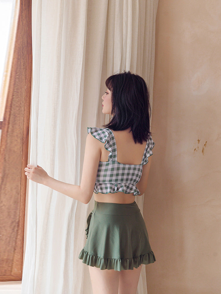 【ノンワイヤー】上下ともフリルデザイン水着セット