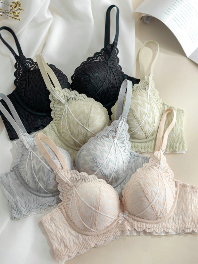 【ノンワイヤー盛れる】総レース 下厚パッドブラ&ショーツ
