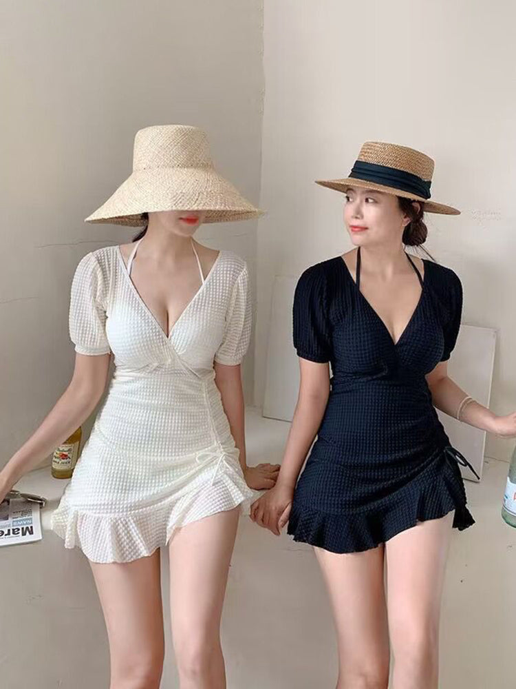 【ワイヤー入り】シンプルデザイン シアワンピース付き水着