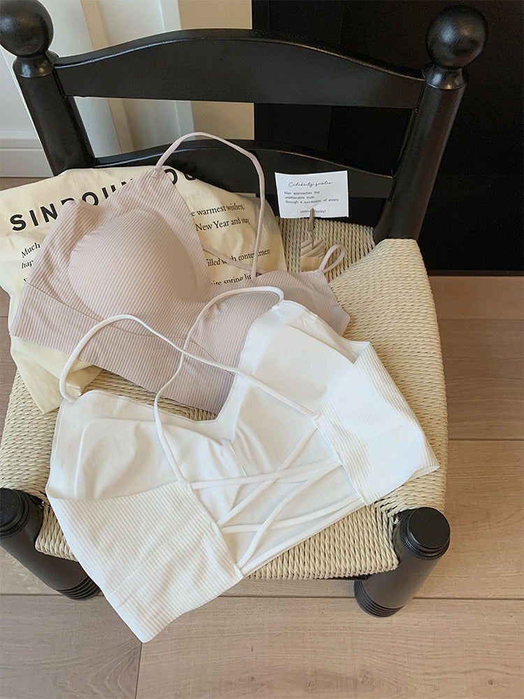 【ノンワイヤー】美背中シームレスブラトップ