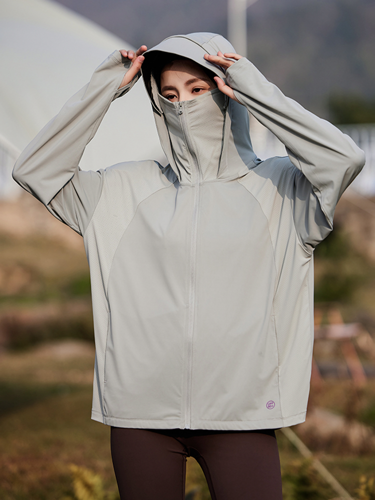 【在庫処分】顔まで全面的に日焼け止め!接触冷感パーカー(女性)