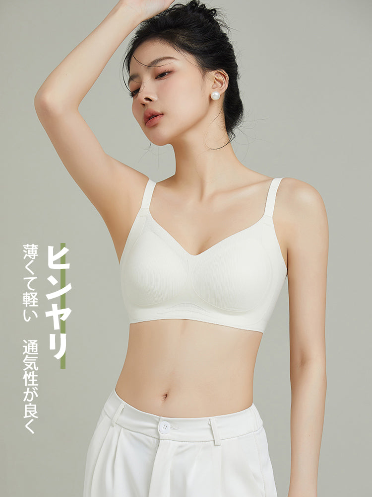 【ノンワイヤー】無縫製 蒸れにくく シームレス ブラ
