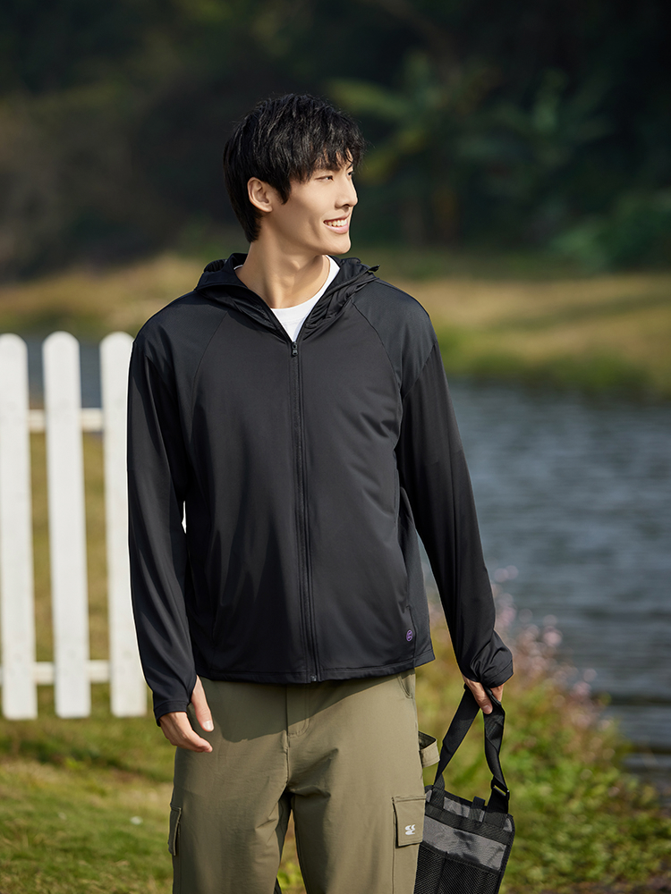 【在庫処分】顔まで全面的に日焼け止め!接触冷感パーカー(男性)