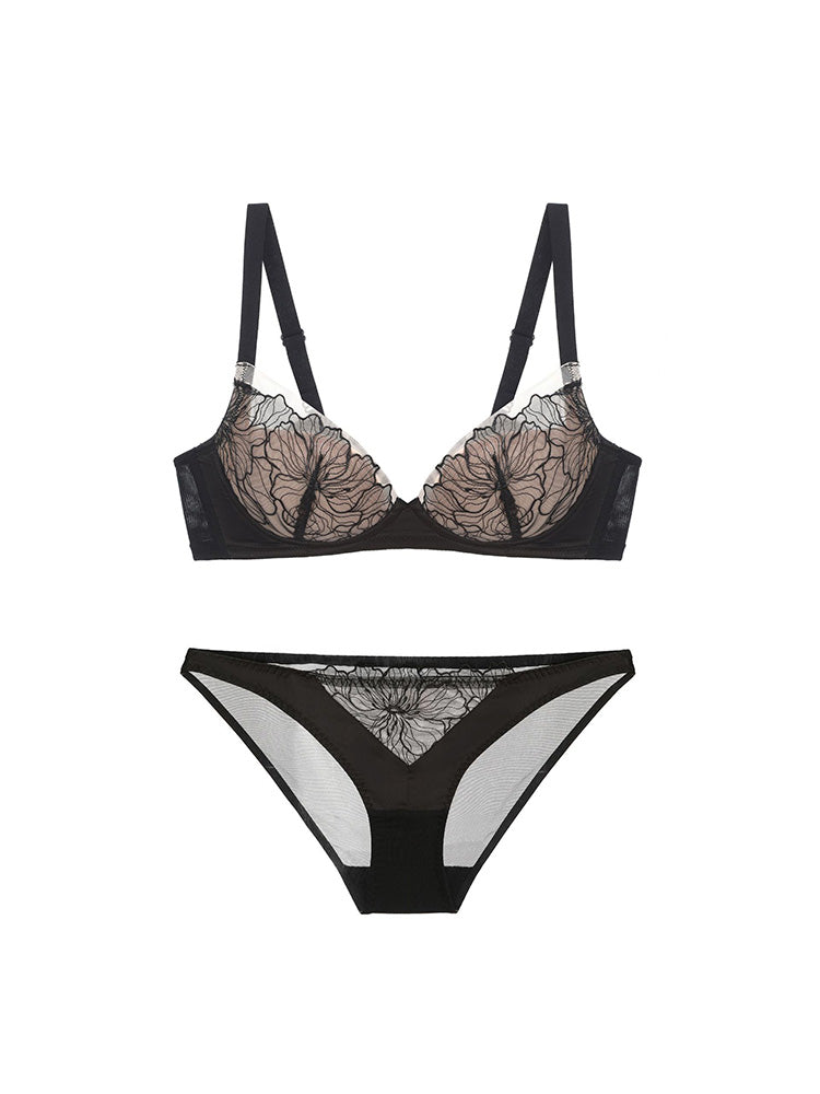 【ノンワイヤー】刺繍飾り ノンワイヤー盛りブラ