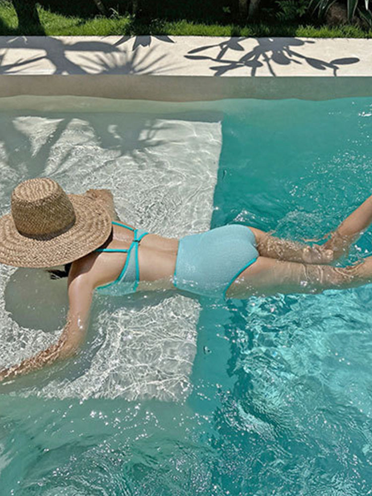 【ノンワイヤー】韓国風シンプルデザインビキニ上下セット