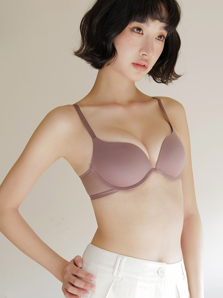 【ワイヤー入り】谷間メイクブラ アウターに響かない
