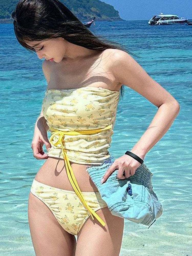 【ノンワイヤー】花柄水着 ストラップ取り外し可能