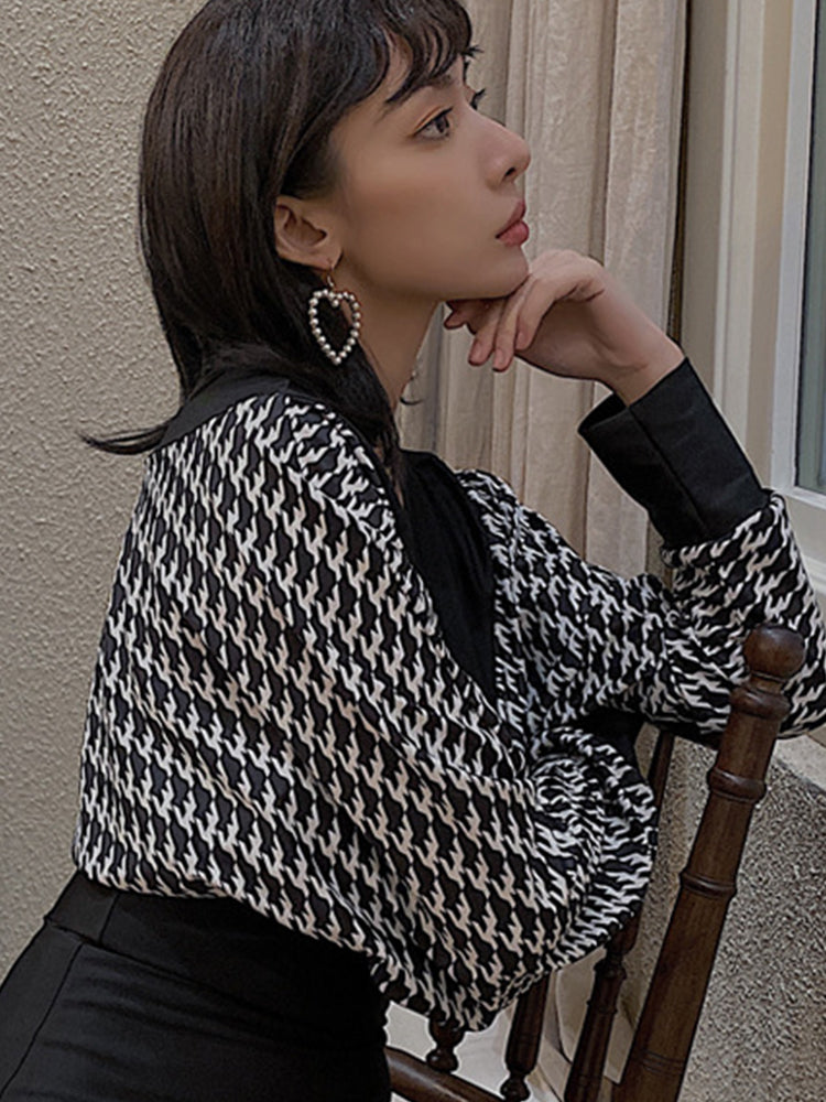 【在庫処分・ノンワイヤー】体型カバー 千鳥柄水着セット 4点入り