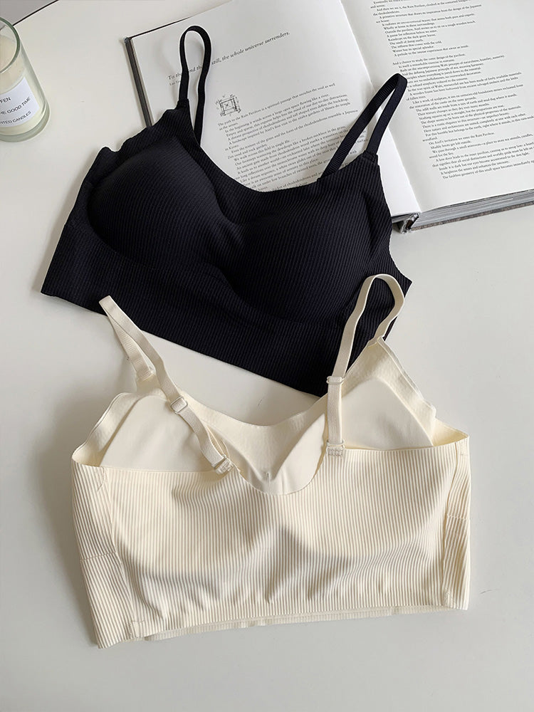 【ノンワイヤー】美背中シームレスブラトップ