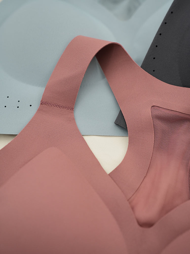 【在庫処分・ノンワイヤー】クロスバック メッシュ構造 通気 無縫製スポーツブラ