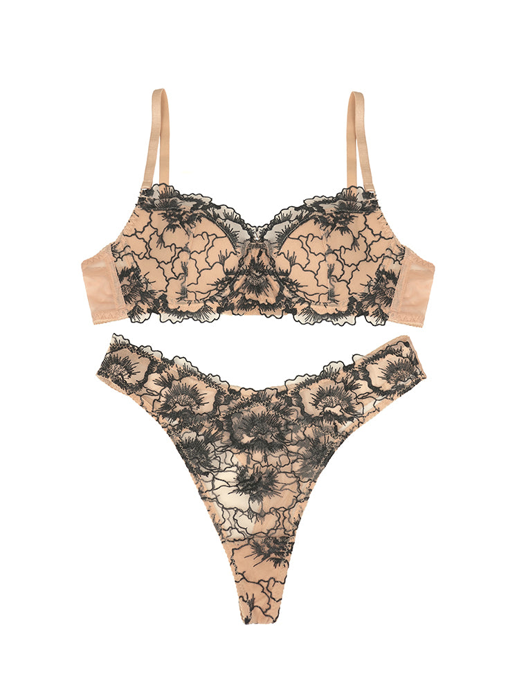 【エアリー・ワイヤー入り】エレガントな刺繍 ブラ&ショーツセット