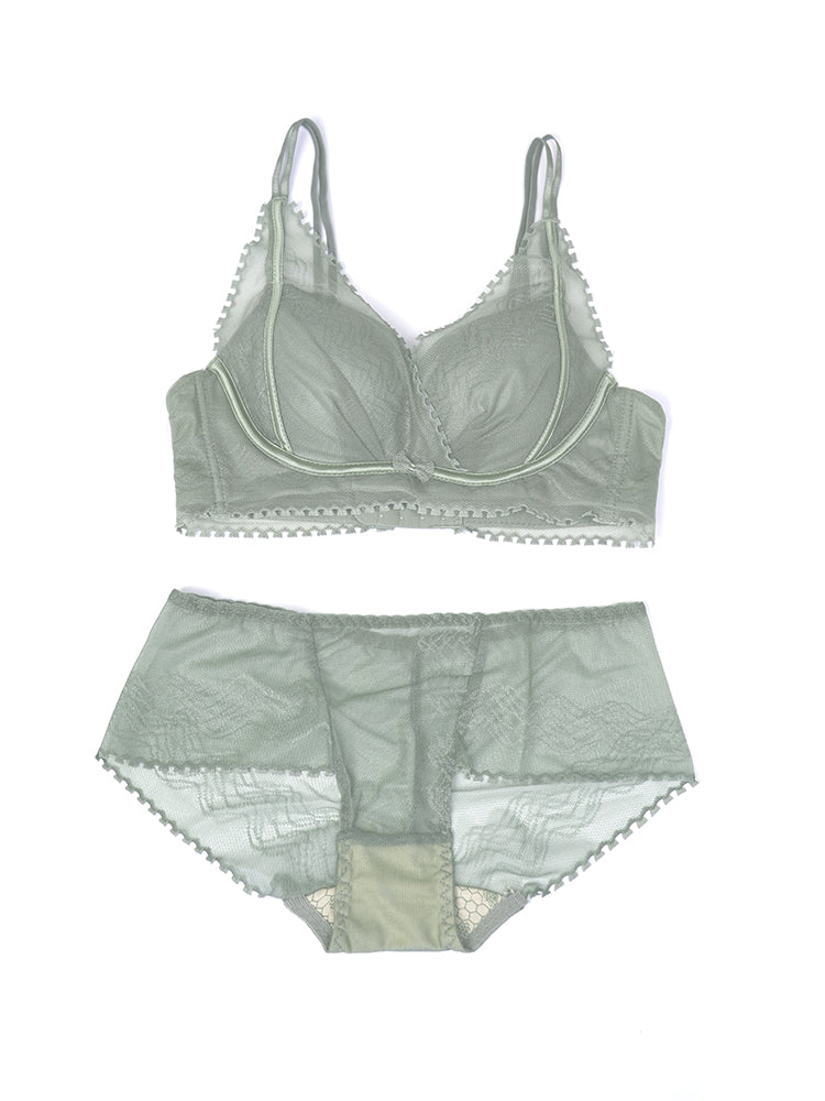 【ノンワイヤー盛れる】谷間メイク ブラ&ショーツセット